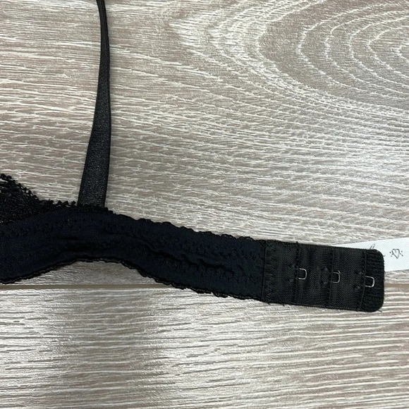 Urban Outfitters Out From Under Black Lace Lined Bralette L - Picture 9 of 15